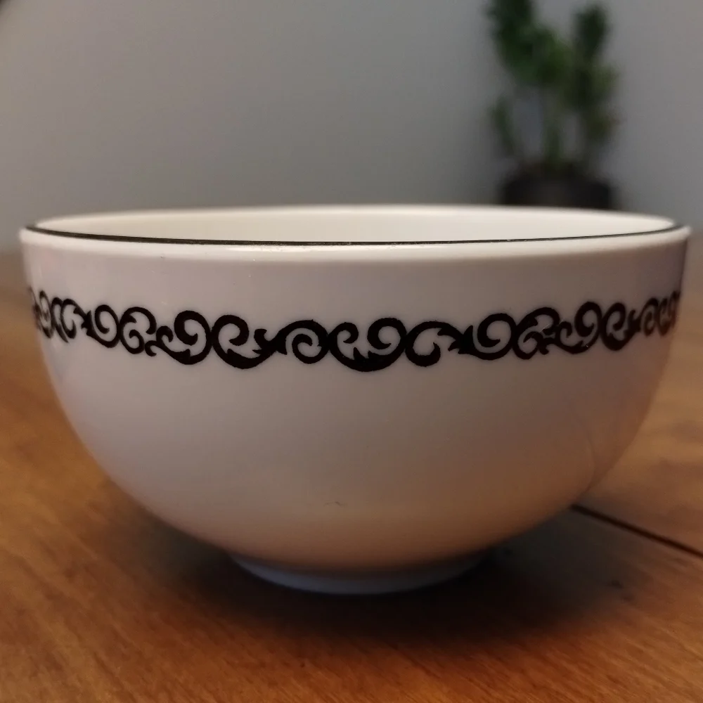 Vintage Soup Bowl Mayer China Ceramic Beaver Falls PA by Interspace USA 271